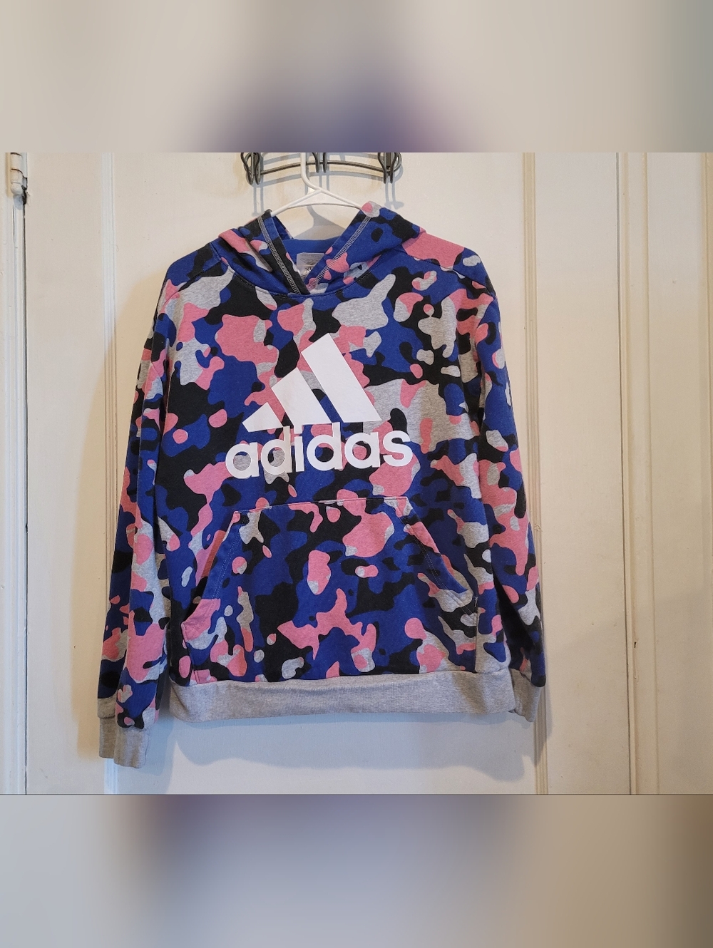 Boy's Size XL 18/20 Adidas Pink, Blue & Gray Camo Logo Pullover Hoodie